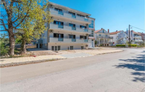 Stunning apartment in Biograd na Moru with WiFi